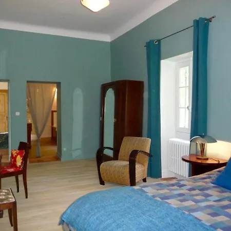 Villa Marambat 4*