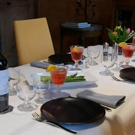 Villa Marambat Gasthof 3*