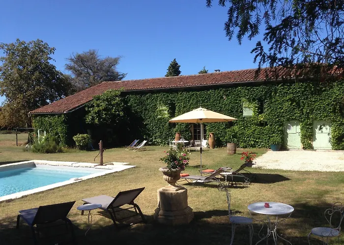 Villa Marambat Konukevi 3*